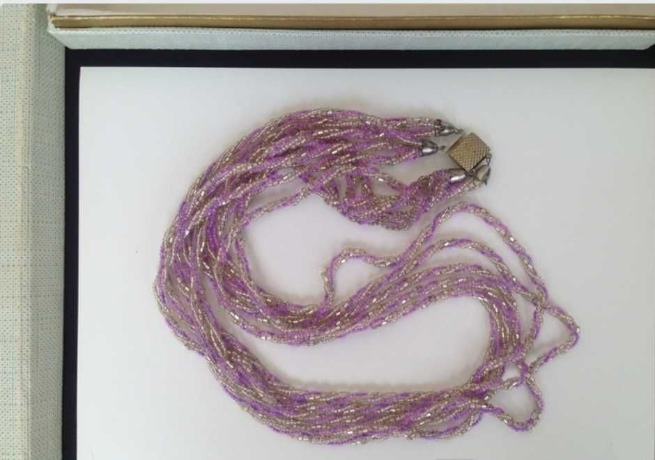 Продам бусы Чехословакия (Яблонекс)