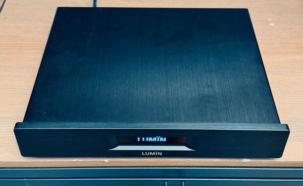 Lumin D2 — Hi-End стример со встроенным ЦАП, полностью балансная схема, XLR ℹ️ Wolfson WM8741 dual-mono, DSD128, Roon Ready | 10 из 10, коробка