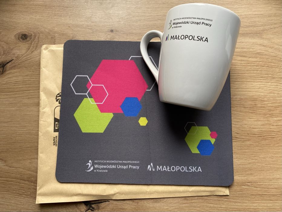 Nowy kubek i nowa podkladka pod mysz