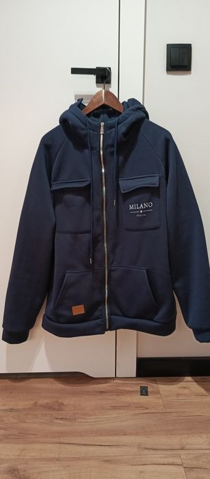 Sprzedam-ocieplana męska bluza - rozmiar L  bluza z kapturem