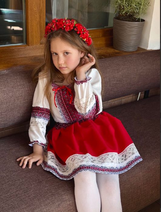 Костюм вишиванка для дівчинки Класичний молочний 98 104 116 122 128