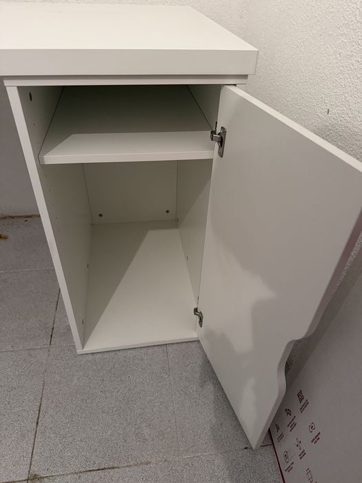 Secretaria Ikea branca