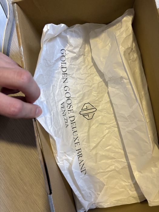 Golden Goose 44 stan bardzo dobry