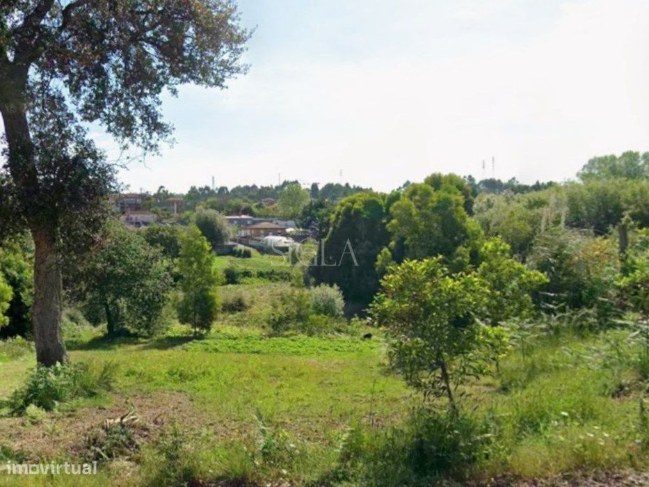 Terreno em Vilar de Paraiso