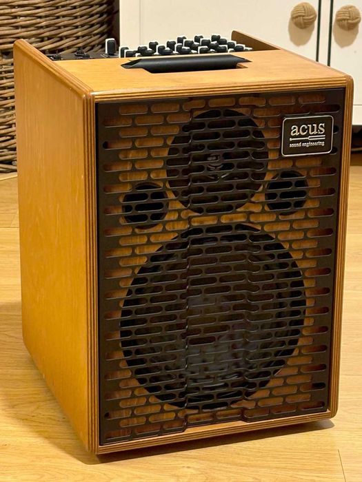 Amplificador ACUS One ForStrings 8 Natural Wood