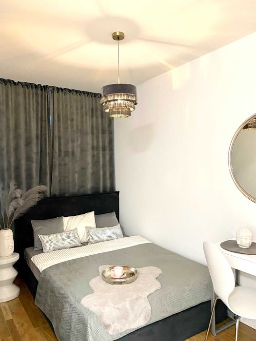 Słoneczny 30metrowy apartament - wysoki standard z miejscem garażowym.