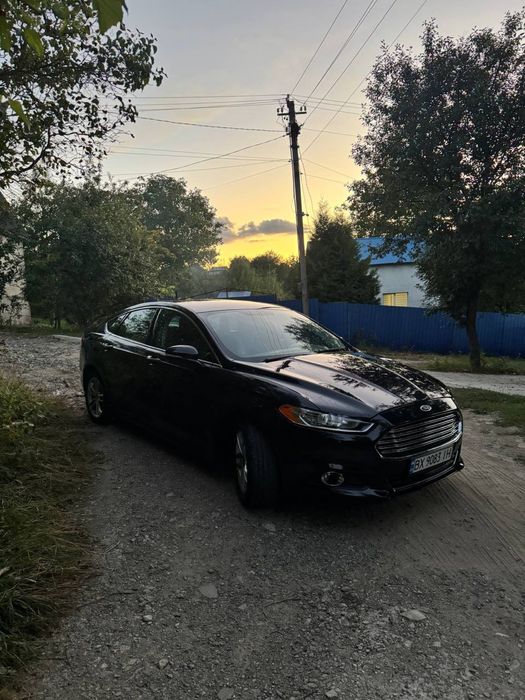 Ford Fusion гібрид