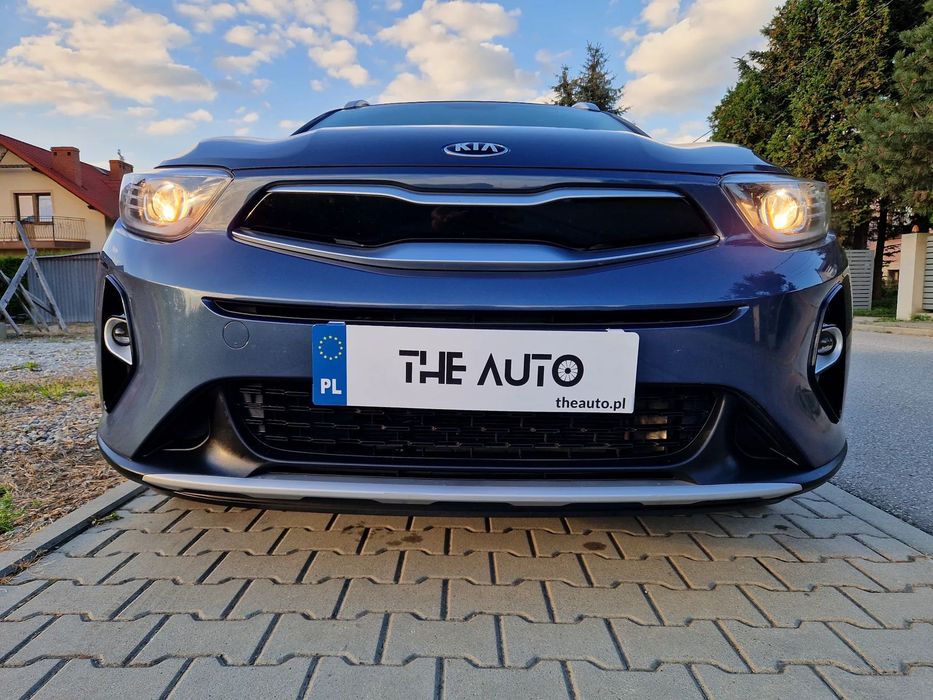 Kia Stonic 1.4 16V BARDZO ŁADNA zadbana serwisowana BEZWYPADKOWA salon PL