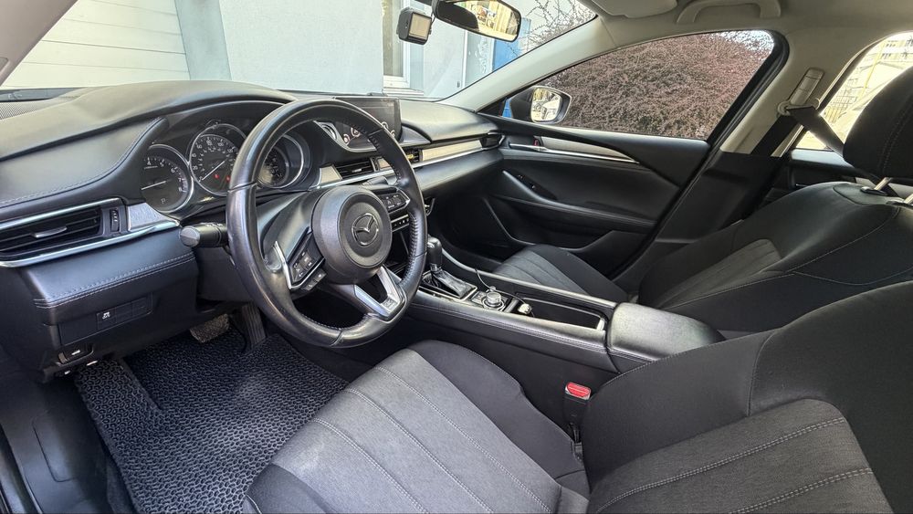 Продам Mazda 6 ( власне авто )