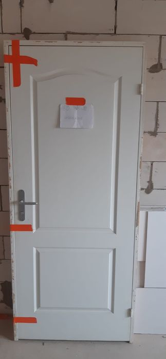 Drzwi wewnętrzne białe, 2 sztuki