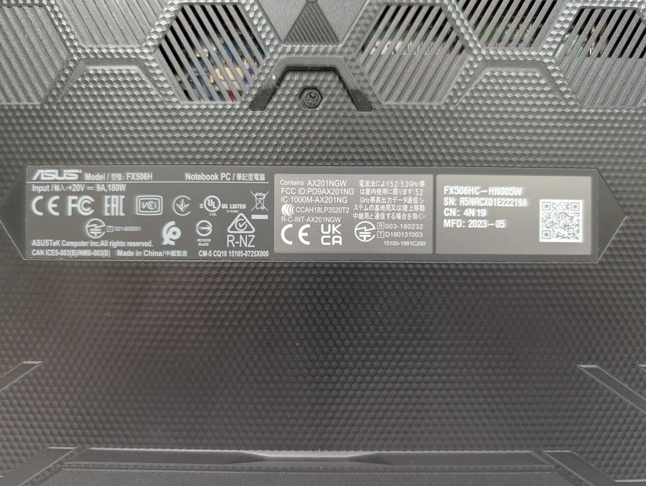 Asus TUF F15 FX506H 15,6" FHD 144Hz/i7-11400H/16GB RAM/512GB SSD/RTX 3050 4GB Motorolkanet