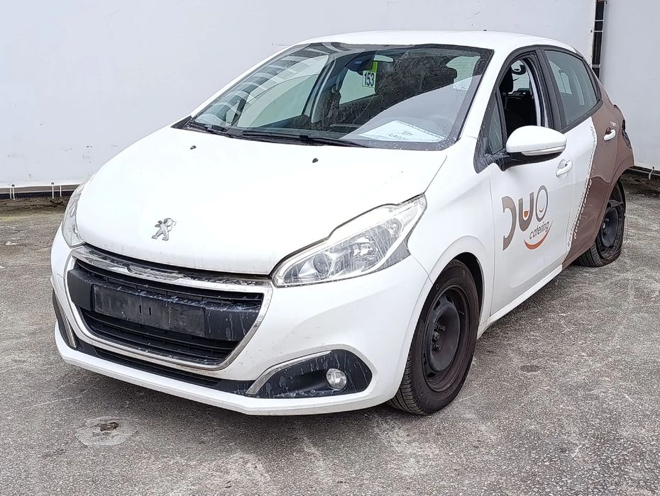 Para peças PEUGEOT 208