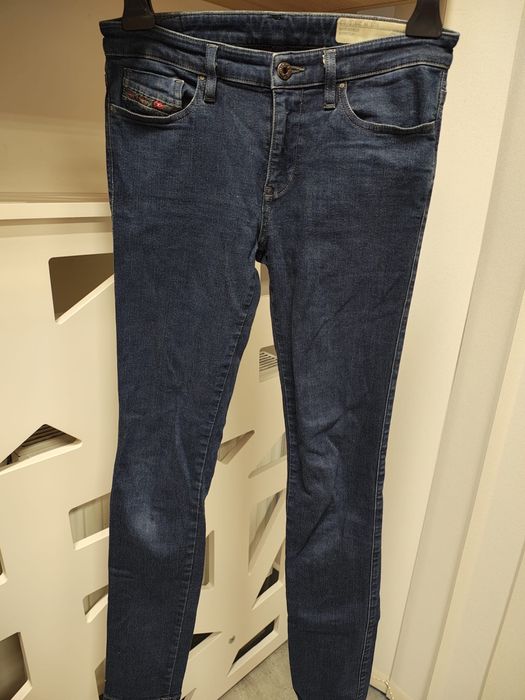 Jeansy Diesel, uzywane stan bardzo dobry, rozmiar W29-L32