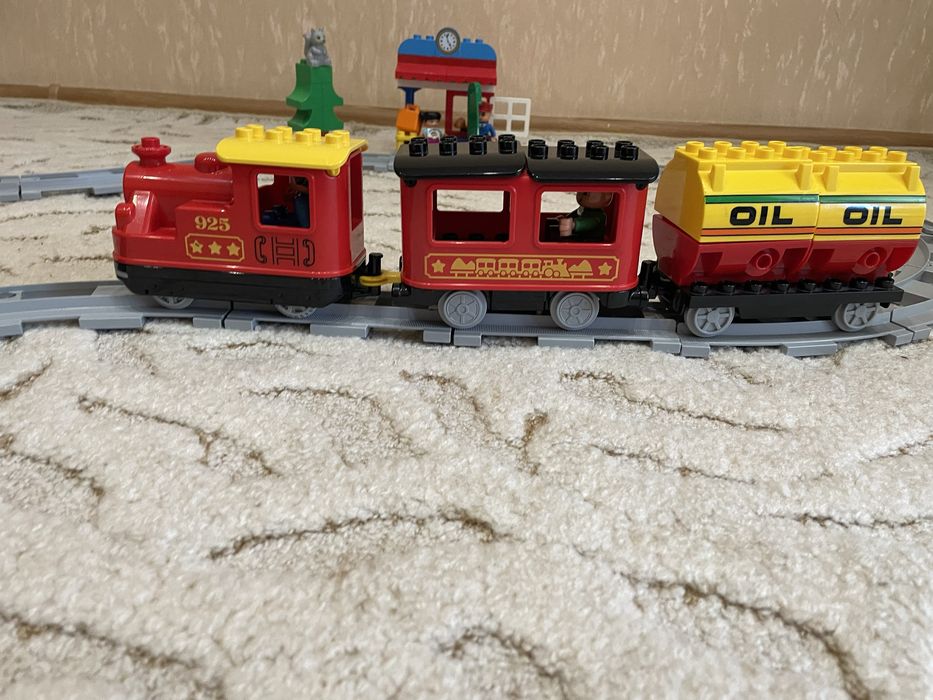 Конструктор лего duplo поезд