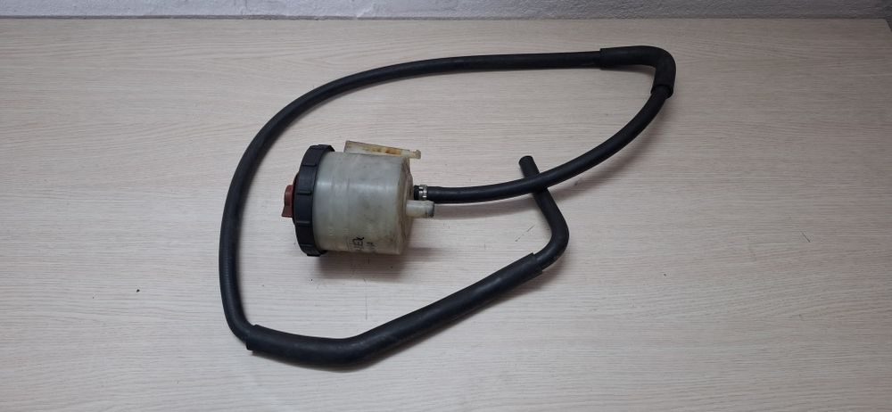Zbiorniczek Wspomagania VW T4