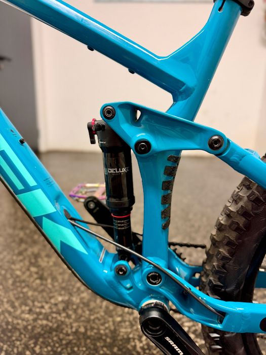 Trek Remedy 7 •  S | 27,5 • 2021 • RS Deluxe • Sram GX • Bontrager •
