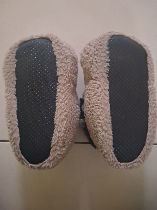 Kapcie dziecięce pieski 31-32