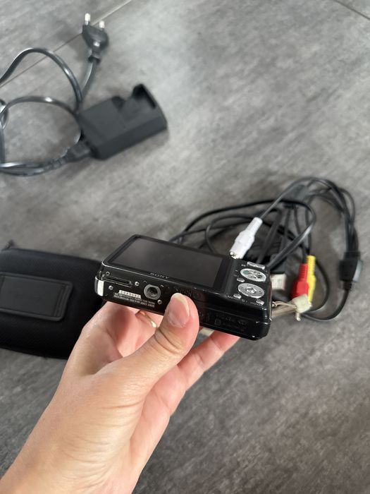 Sony cyber shot 12.1 mega pixels dsc w210 steady shot aparat