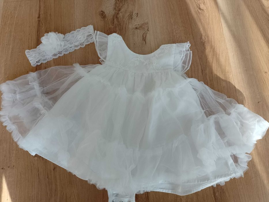 Sukienka do chrztu