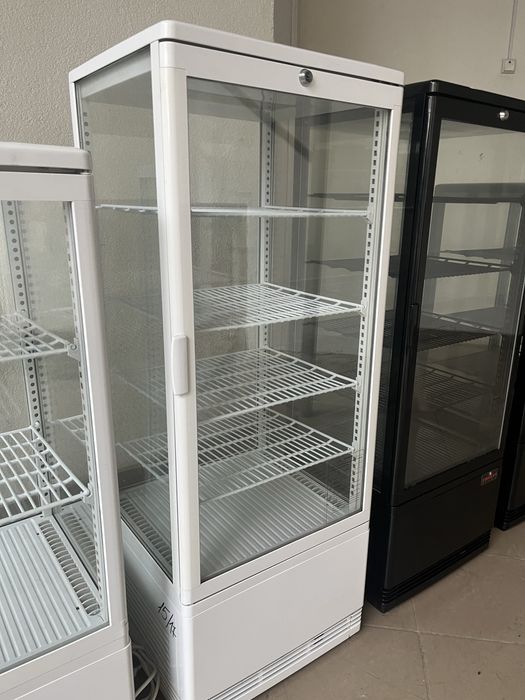 Холодильна Вітрина Кондитерська для Десертів Настільна Frosty Італія