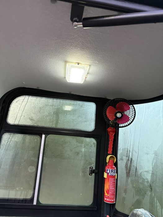 Mini-Escavadora Giratória 1.3T