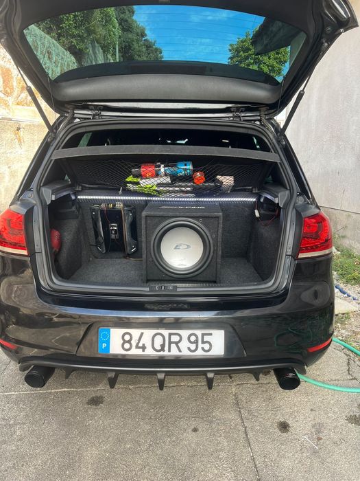 Coluna alpine e amplificador JBL