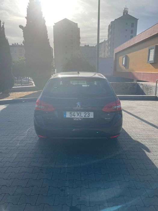 Peugeot 308 SW 1.6 BlueHDi 120cv — photo 2
