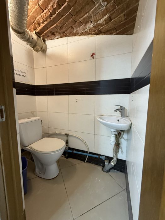 Продається приміщення Центр