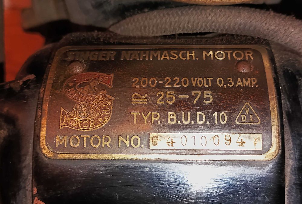 maszyna SINGER + pełen zestaw części napędu elektrycznego