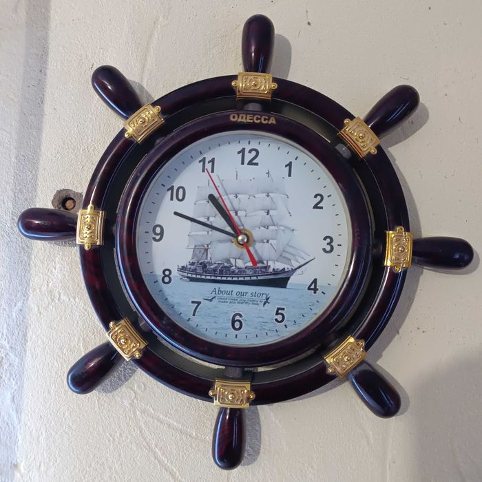 Часы настенные "ОДЕССА" кварцевые, механические, наручные