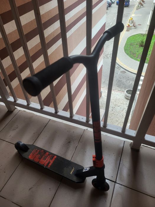 Самокат трюковий