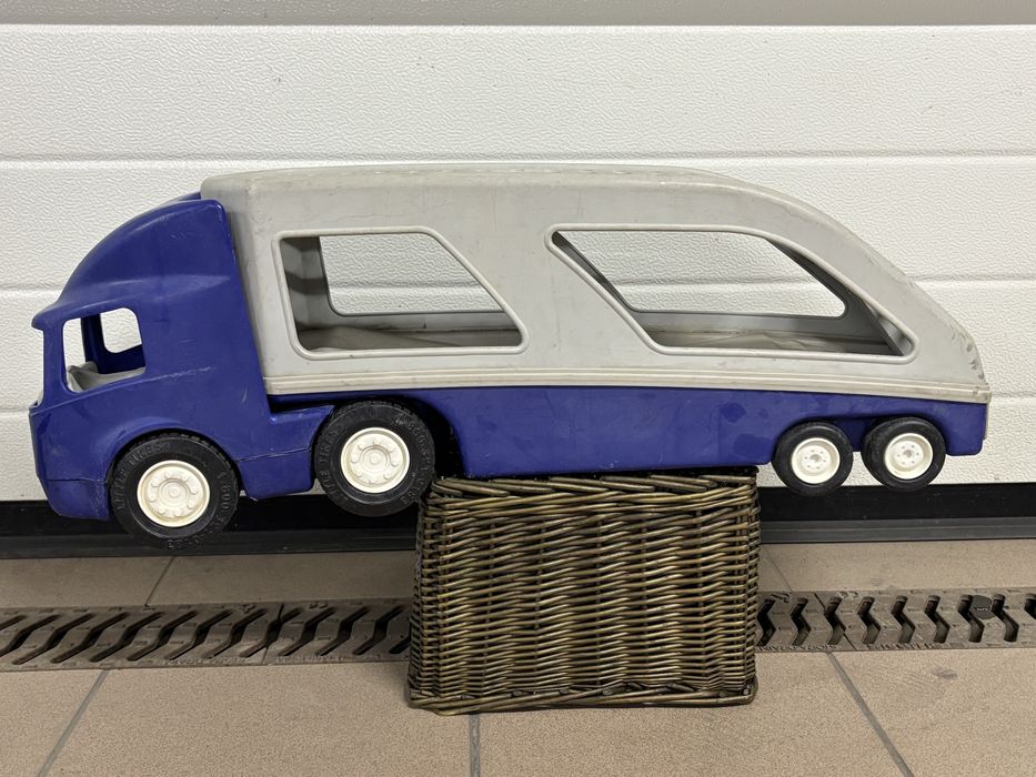 Laweta auto Little Tikes Car