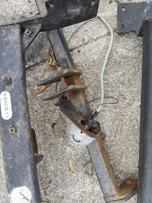 Ganchos de reboque de vários modelos para aplicar Mercedes E Citroën etc e Peugeot