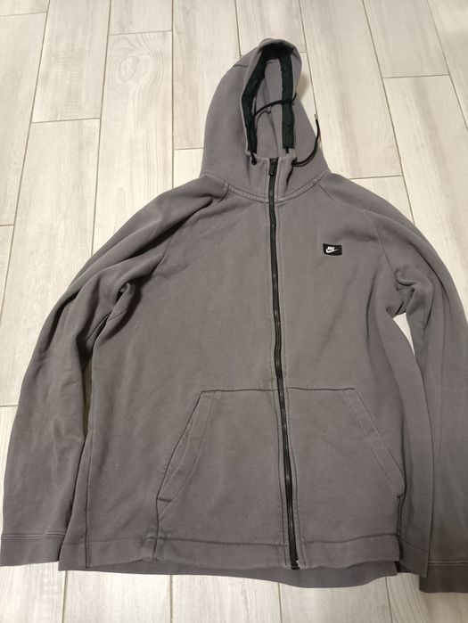 Зипхуди Nike серое
