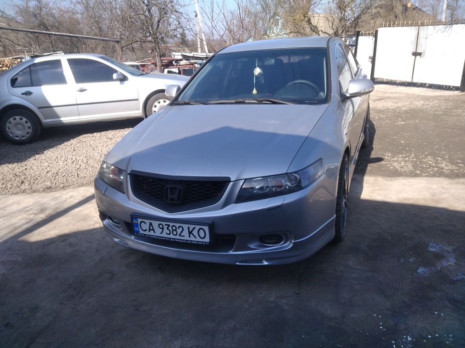 Продам  Акорд  7