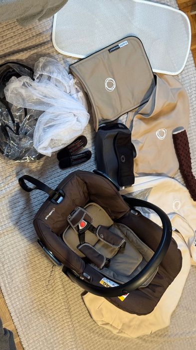 Wózek Bugaboo Cameleon 3 plus + fotelik samochodowy i dodatki