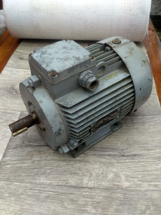 Электро двигатель