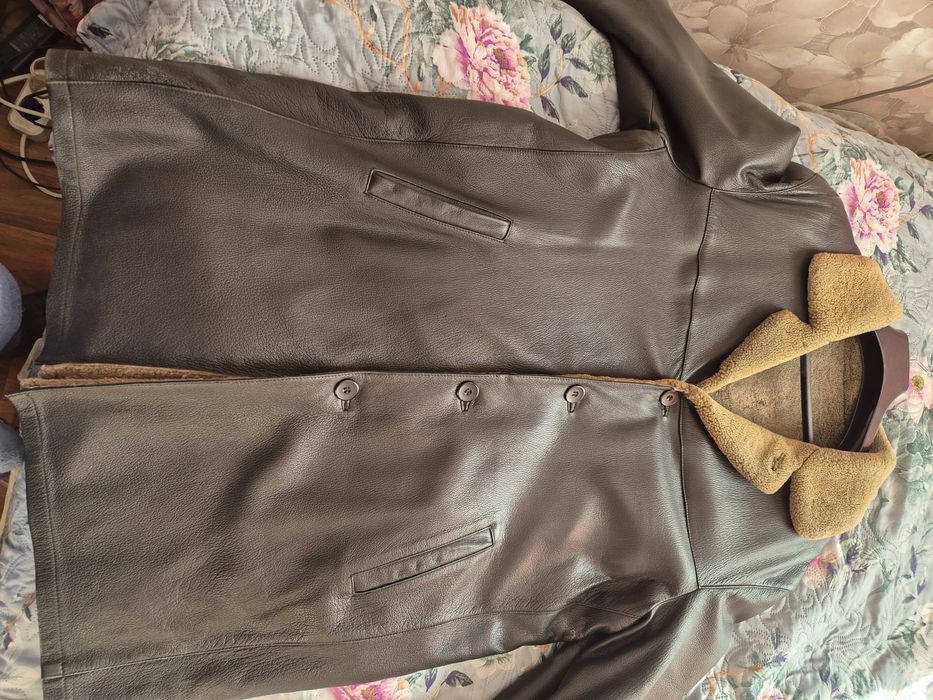 Продається дублянка чоловіча. Розмір 54.