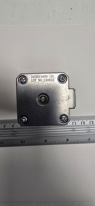Silnik elektryczny 24 V