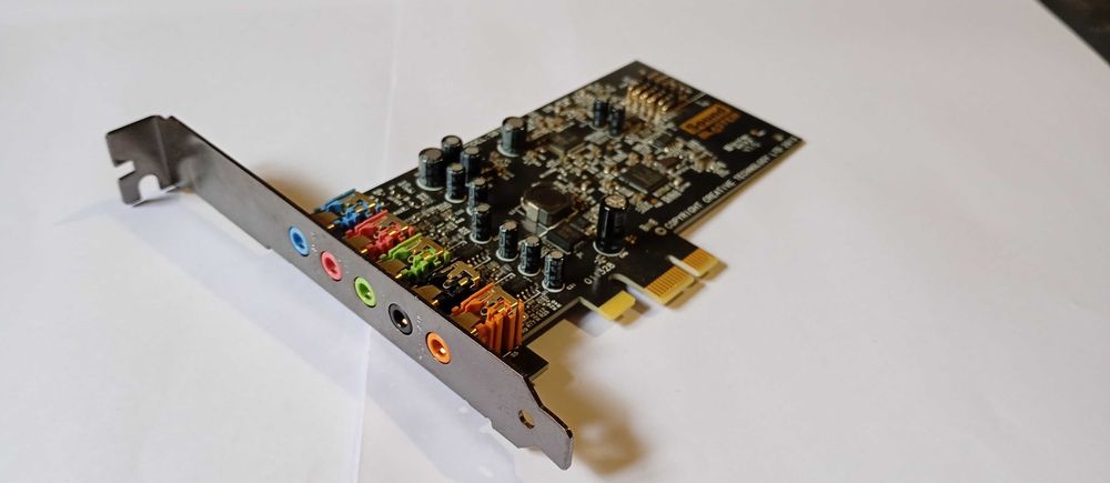 Creative PCI Audio Card para Desktop