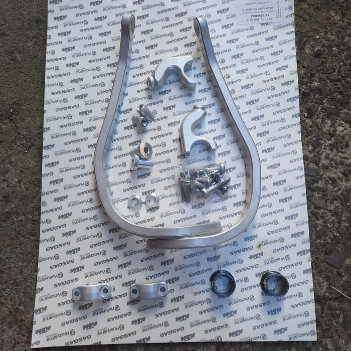 Зірки 13, 12  оригінал КТМ запчастини