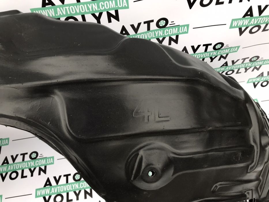 Подкрылки передние и задние новые и б/у Toyota Camry 40 45 Камри