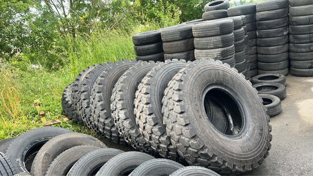 Шини Continental Michelin Goodyear14.00р20 для КамАЗ Урал