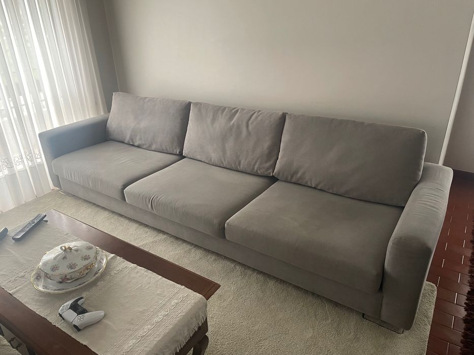 Sofá cinza com 3 metros