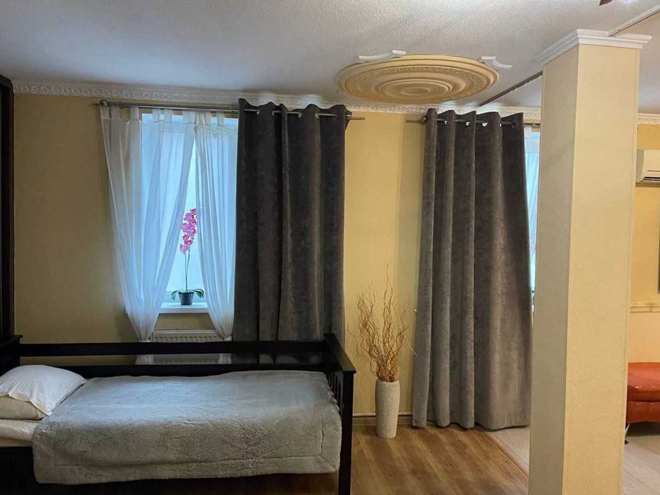 Продаж діючого готелю 900м². Ресторан. Б'юті-послуги. Центр.ID:721