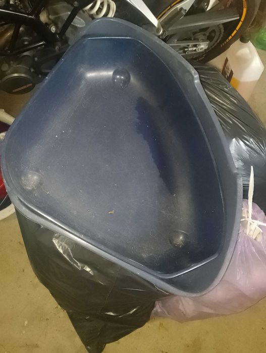 Camas gato cão e caixas areia usadas