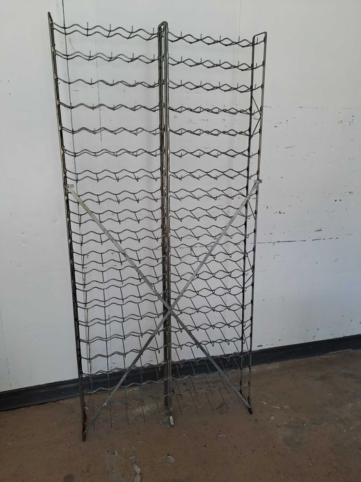 Garrafeira para 200 garrafas