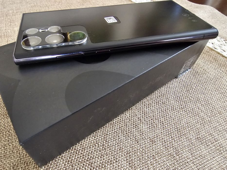 Super stan Samsung Galaxy s22 ultra czarny jak nowy