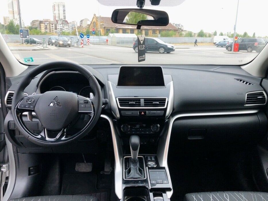 Бампер фары передок комплект с разборки Mitsubishi Eclipse Cross 18-