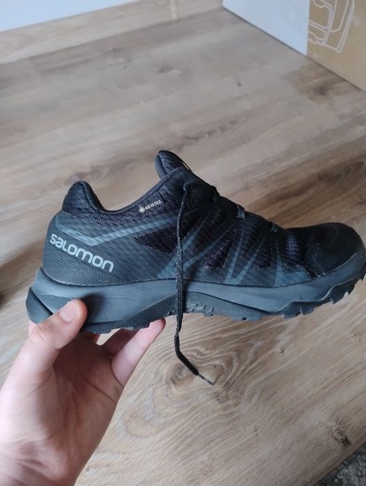 Sprzedam Buty Salomony